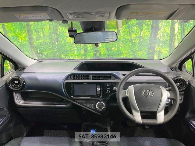 Toyota AQUA 2016-06 7214765-1