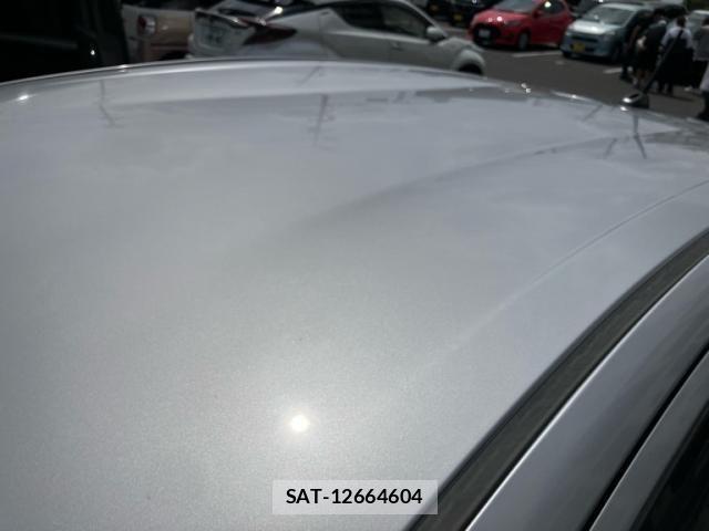 Toyota AQUA 2013-01 7214694-7
