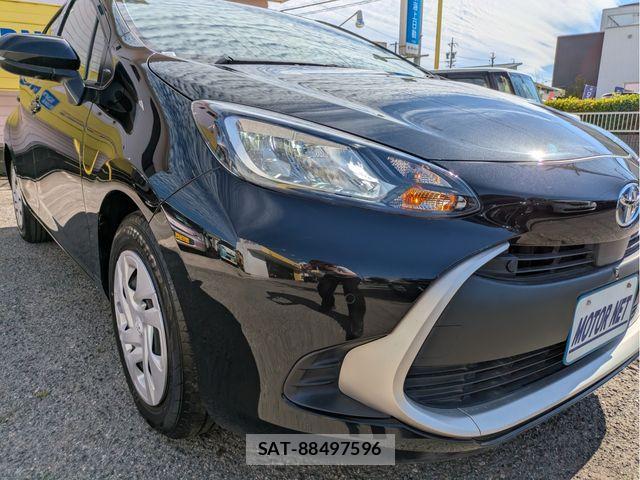 Toyota AQUA 2022-01 7214864-22