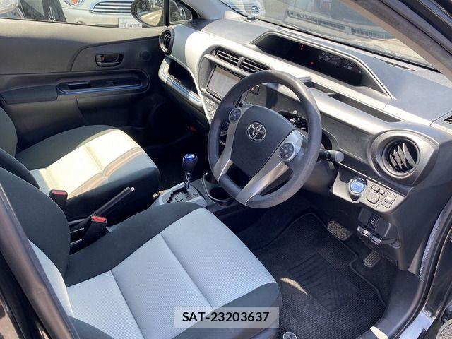 Toyota AQUA 2014-03 7214718-10