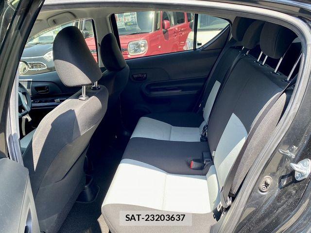 Toyota AQUA 2014-03 7214718-13