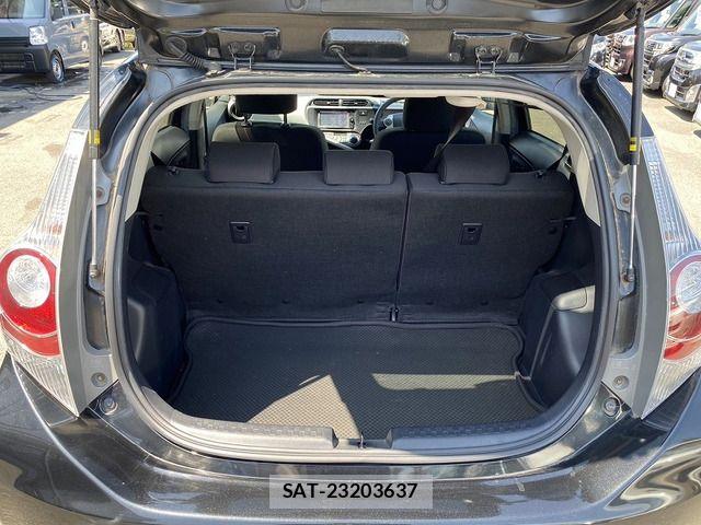 Toyota AQUA 2014-03 7214718-14