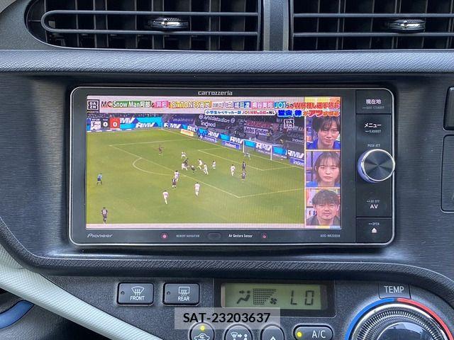 Toyota AQUA 2014-03 7214718-17