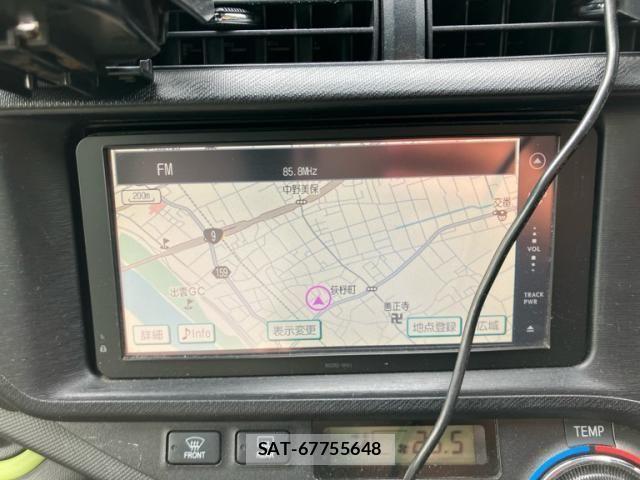 Toyota AQUA 2012-05 7214687-14