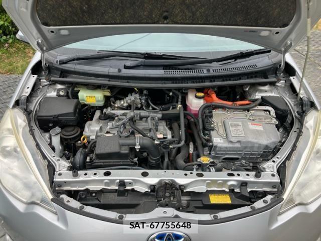 Toyota AQUA 2012-05 7214687-19