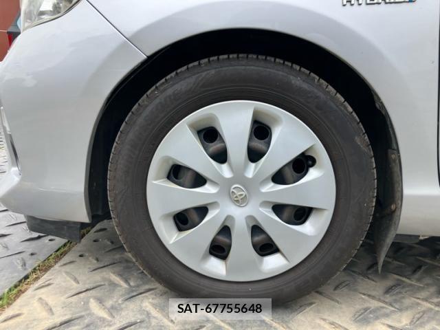 Toyota AQUA 2012-05 7214687-6