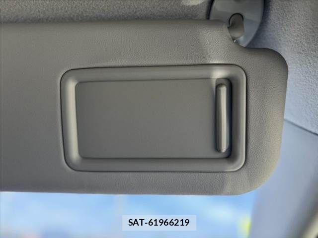 Toyota AQUA 2018-07 7214803-28