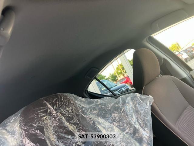 Toyota AQUA 2012-01 7214664-12