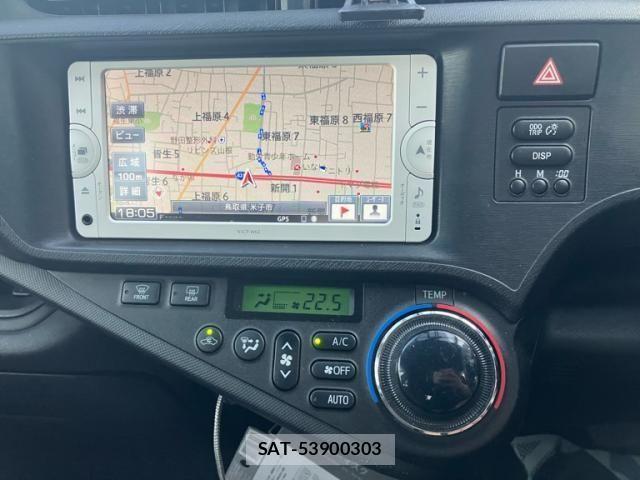Toyota AQUA 2012-01 7214664-15