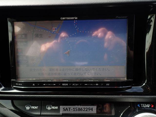 Toyota AQUA 2015-03 7214738-16