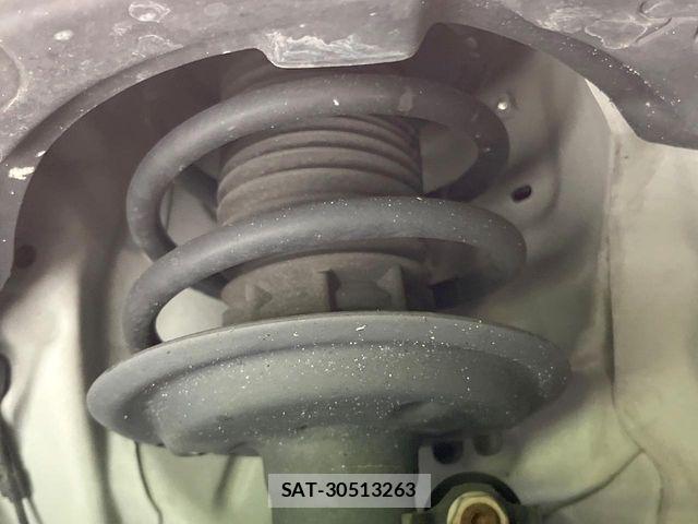 Toyota AQUA 2020-04 7214839-19