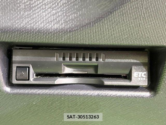 Toyota AQUA 2020-04 7214839-5