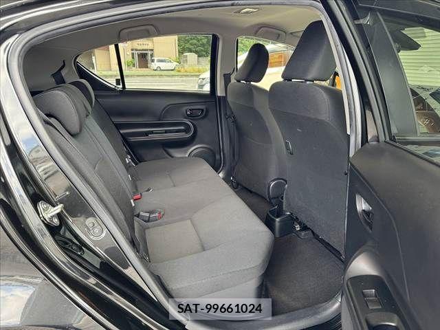 Toyota AQUA 2018-05 7214805-16