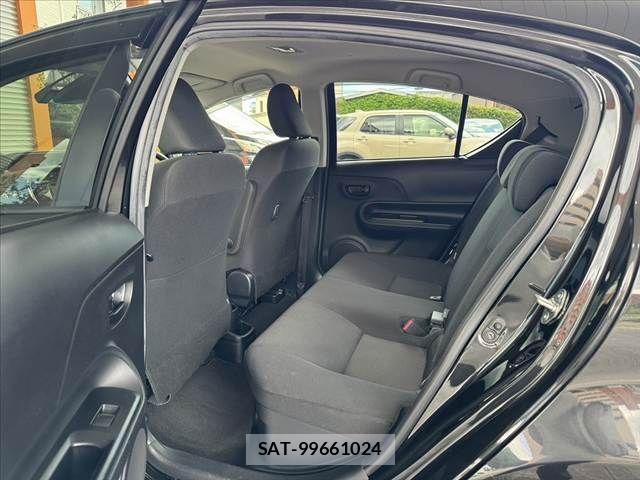 Toyota AQUA 2018-05 7214805-18