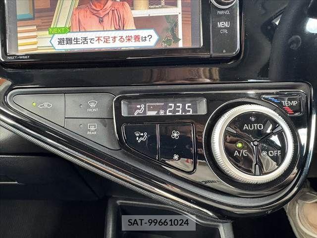 Toyota AQUA 2018-05 7214805-25