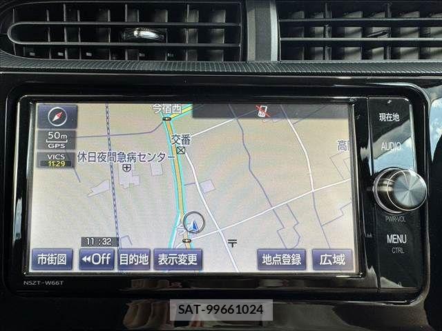 Toyota AQUA 2018-05 7214805-2