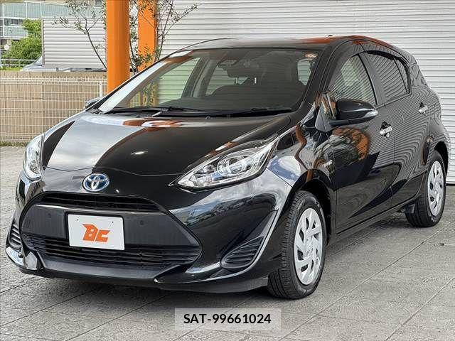 Toyota AQUA 2018-05 7214805-7