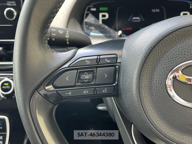 Toyota AQUA 2022-08 7214866-16