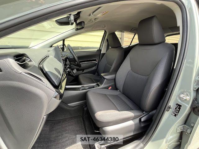 Toyota AQUA 2022-08 7214866-18