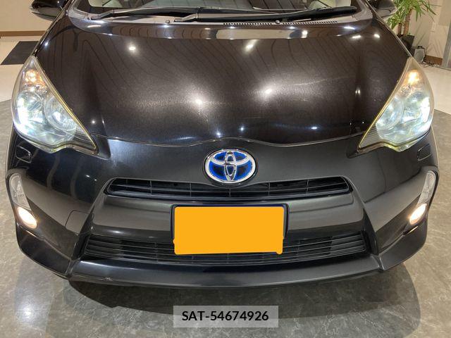 Toyota AQUA 2013-06 7214702-29