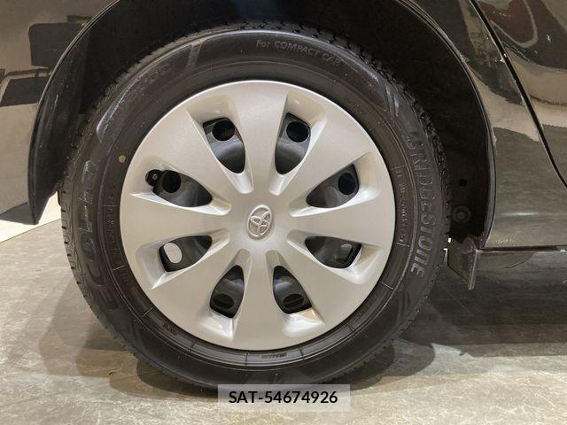 Toyota AQUA 2013-06 7214702-6