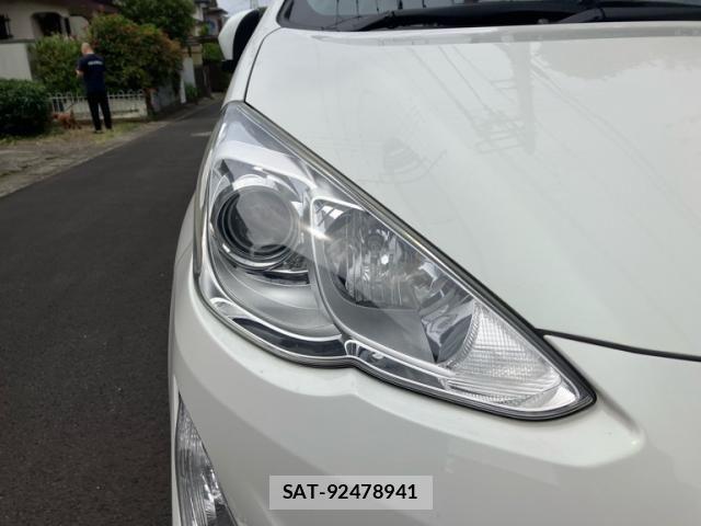 Toyota AQUA 2015-03 7214737-9