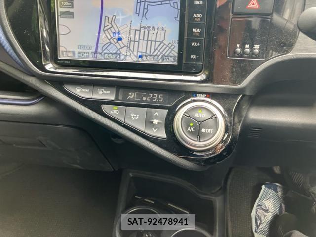 Toyota AQUA 2015-03 7214737-20
