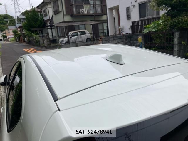 Toyota AQUA 2015-03 7214737-7