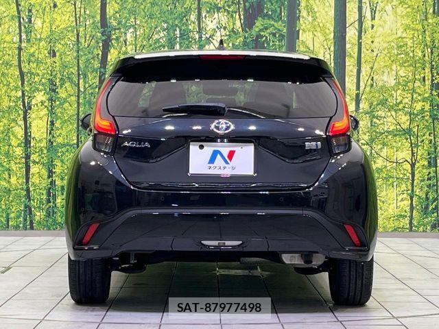 Toyota AQUA 2023-05 7213650-14