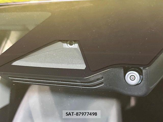 Toyota AQUA 2023-05 7213650-2