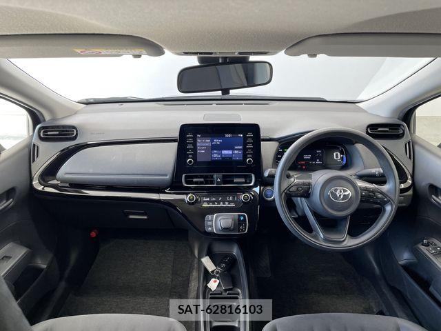 Toyota AQUA 2023-06 7213656-1