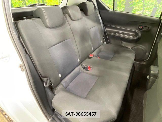 Toyota AQUA 2017-07 7214787-7