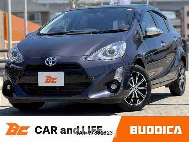 Toyota AQUA 2015-10 7214757-0