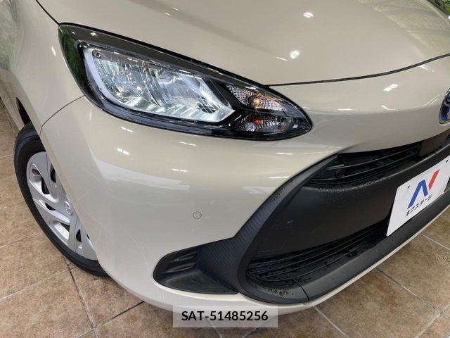 Toyota AQUA 2022-07 7214865-11