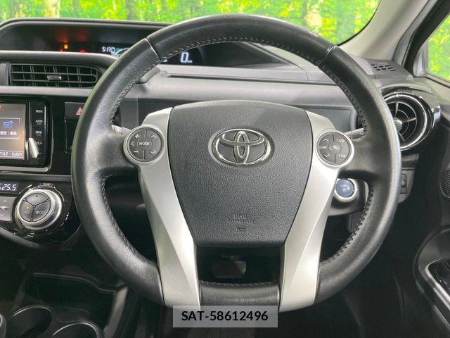 Toyota AQUA 2015-12 7214761-10