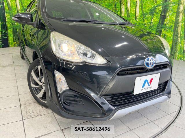 Toyota AQUA 2015-12 7214761-11