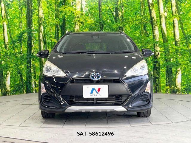Toyota AQUA 2015-12 7214761-13