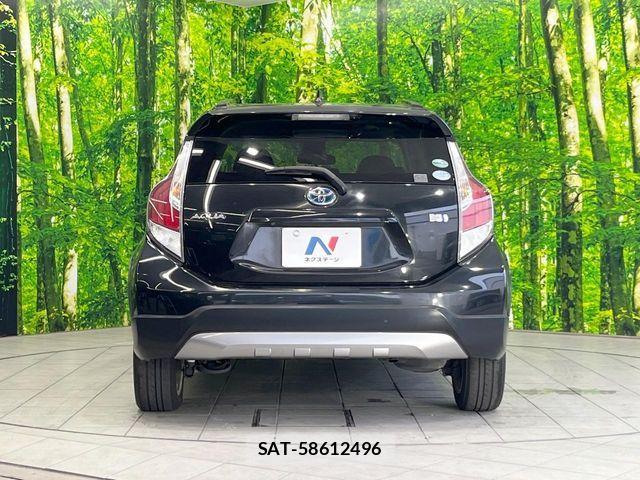 Toyota AQUA 2015-12 7214761-14