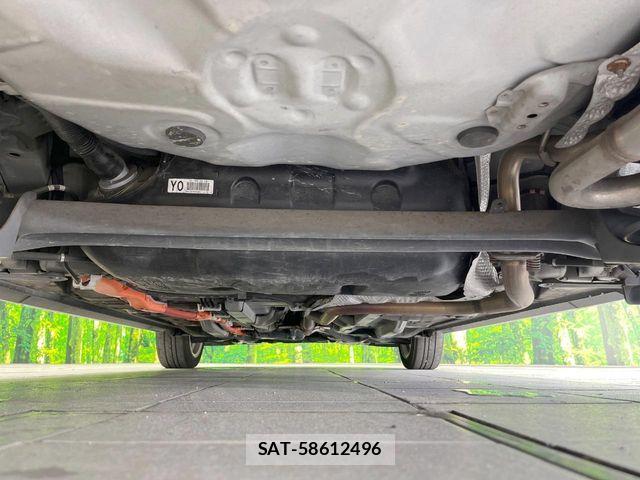 Toyota AQUA 2015-12 7214761-18
