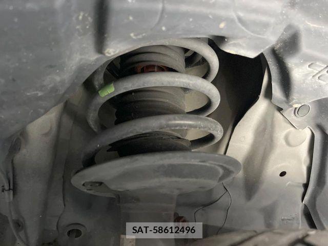 Toyota AQUA 2015-12 7214761-19
