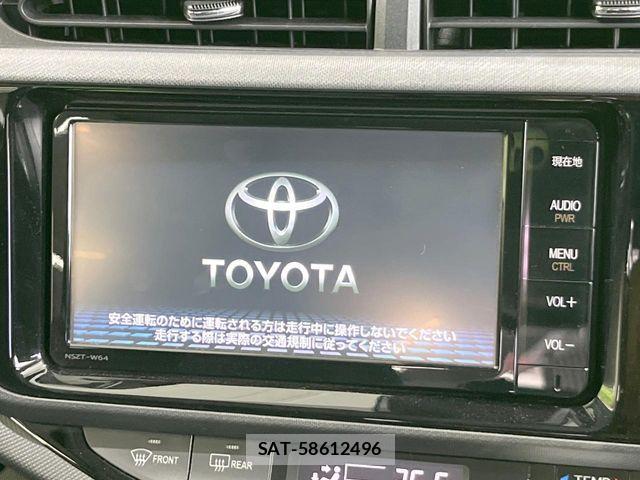 Toyota AQUA 2015-12 7214761-2