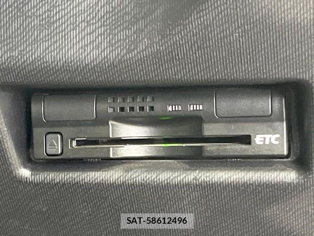 Toyota AQUA 2015-12 7214761-5