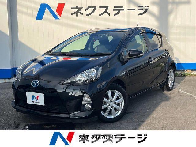 Toyota AQUA 2014-09 7214725-0