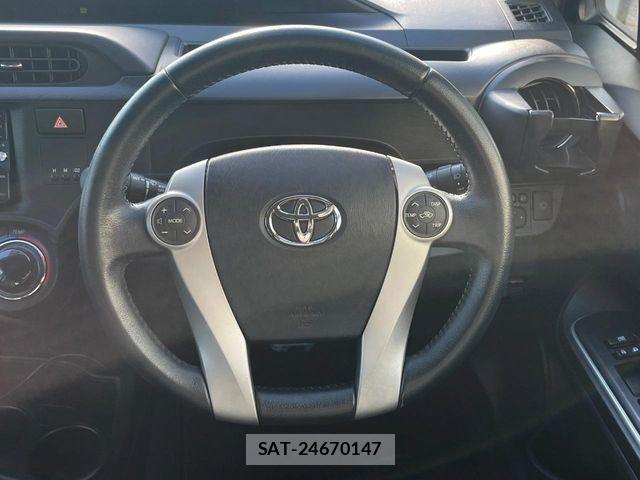 Toyota AQUA 2014-09 7214725-11