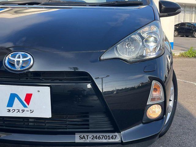 Toyota AQUA 2014-09 7214725-13