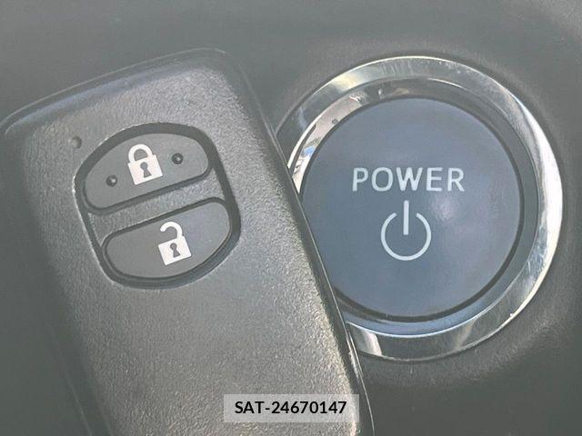 Toyota AQUA 2014-09 7214725-6