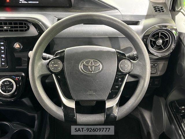 Toyota AQUA 2019-09 7213621-10