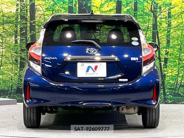 Toyota AQUA 2019-09 7213621-14