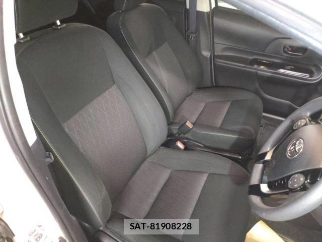 Toyota AQUA 2019-10 7213620-20