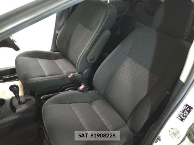 Toyota AQUA 2019-10 7213620-23